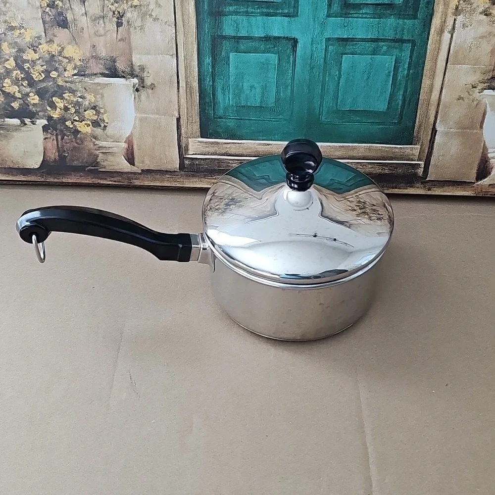 Farberware 18/10 Stainless Steel 1 Quart Saucepan Pot + Lid